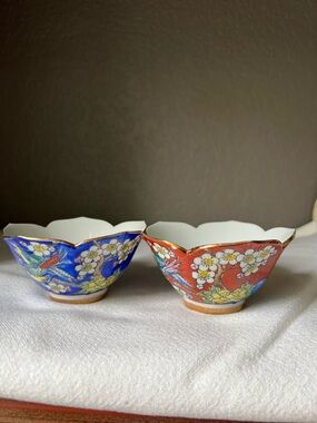 Vintage Japanese porcelain bowls,